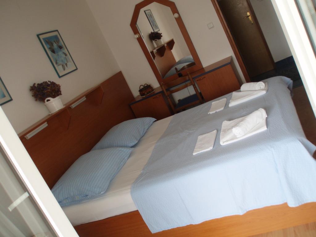 Apartments Tatjana พาก ภายนอก รูปภาพ